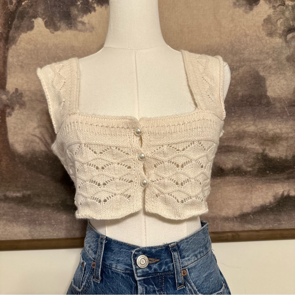 SHEIN Cream Knit Cropped Tank with Pearl Button Details
